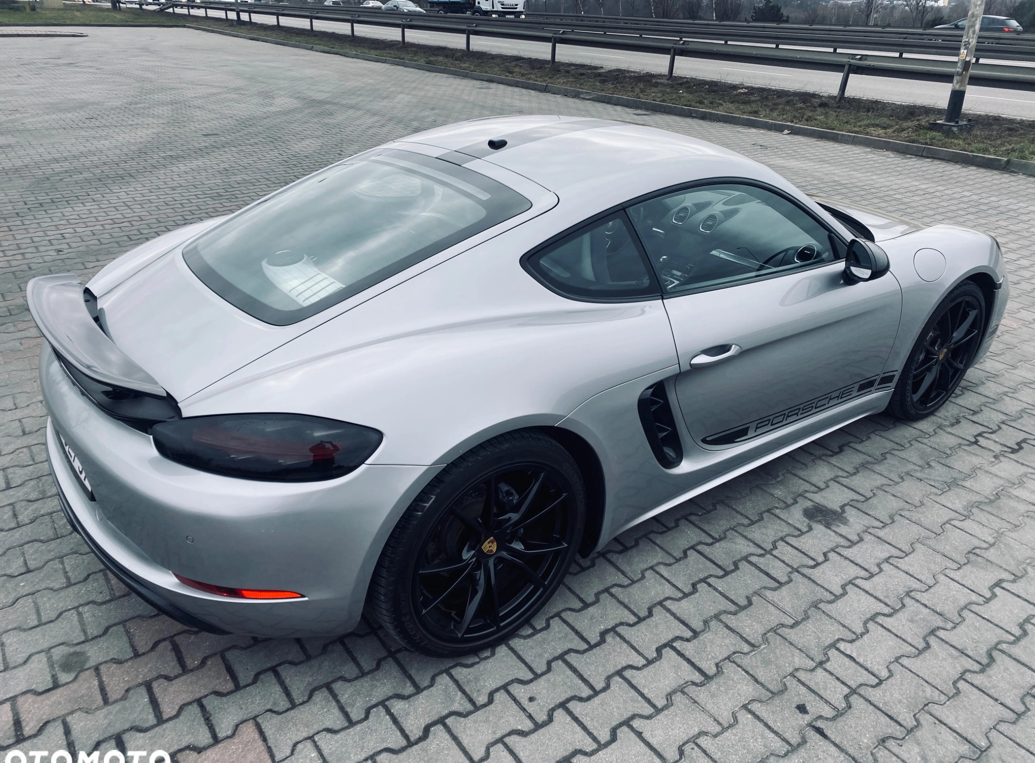 Porsche 718 Cayman cena 210000 przebieg: 48500, rok produkcji 2018 z Gdynia małe 596